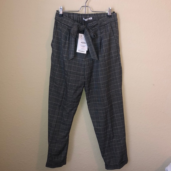 Business casual capris - Picture 3 of 4